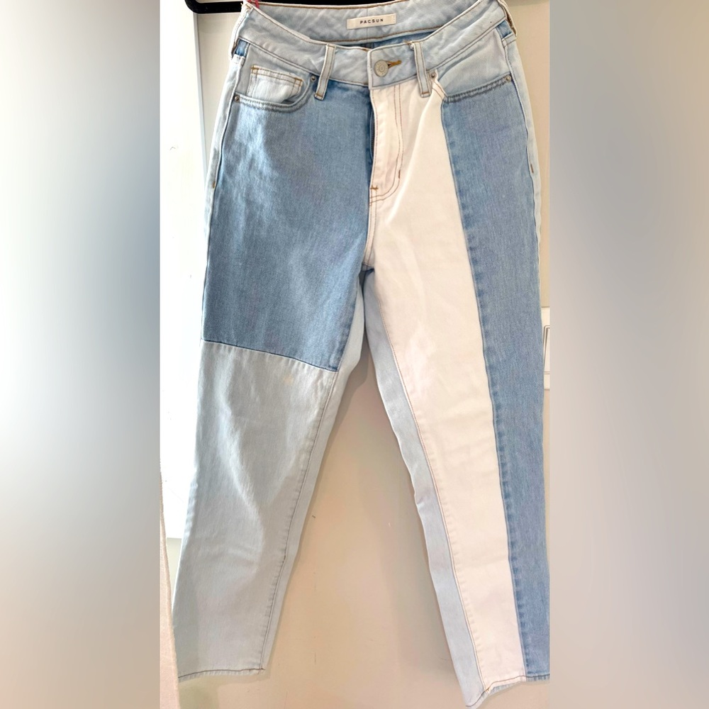 PacSun Mom Jeans